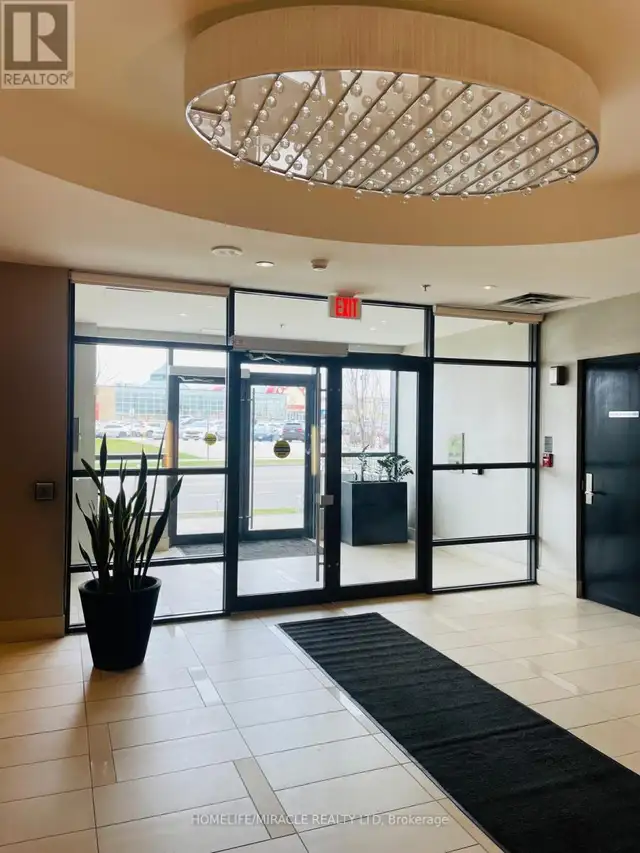 1512 - 840 QUEEN'S PLATE DRIVE Toronto (West Humber-Clairville),62863792762753122