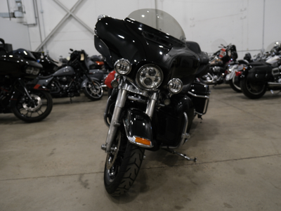 From its new Twin-Cooled Milwaukee-Eight 114 (1868cc) V-Twin engine right down to its heated hand gr...