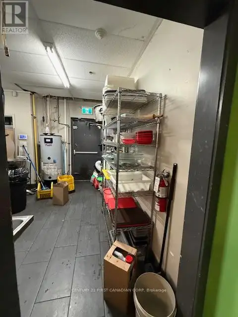 1362 LAMBTON MALL ROAD Sarnia, Ontario in Commercial & Office Space for Sale in Sarnia - Image 18