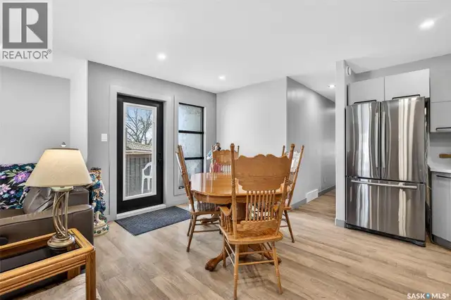 1160 Willow AVENUE Moose Jaw, Saskatchewan in Houses for Sale in Moose Jaw - Image 9