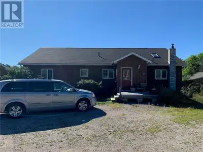 Complete turn key operation, Clarence's Fish Market, situated on 2.7 acres on Hwy 17 in Algoma Mills...