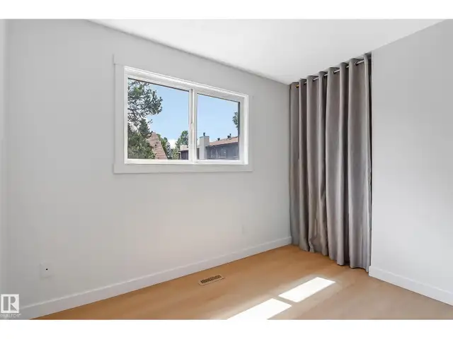 744 SADDLEBACK RD NW Edmonton, Alberta in Condos for Sale in Edmonton - Image 27