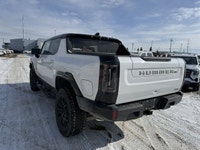 ONE OWNER, Heated and Cooled Front Seats, 12 way Pwr Front Seats, Heated Rear Seats, 4 Wheel CRABWAL... (image 6)