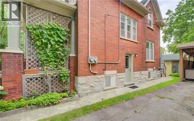46 ELLEN Street W Kitchener, Ontario in Houses for Sale in Kitchener / Waterloo - Image 37