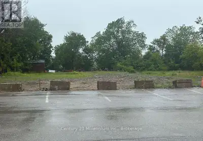 92.40 foot by 220.44 foot, downtown Kincardine, commercial zoned building lot with residential optio...