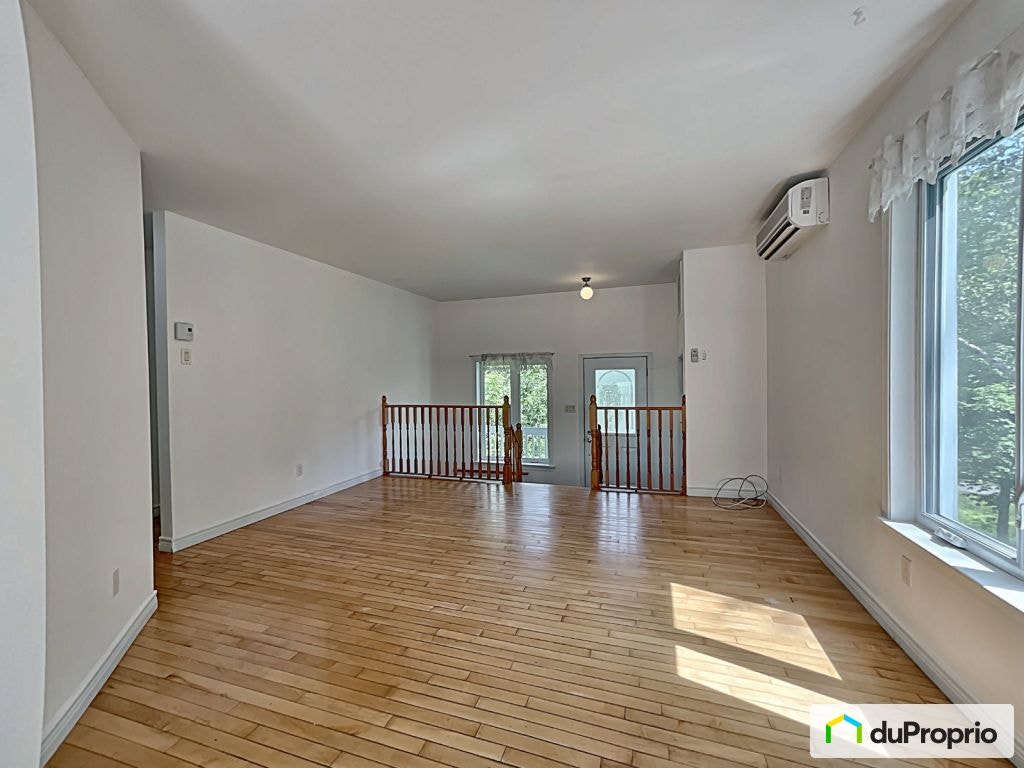 $435,000 - Raised Bungalow for sale in Sutton — photo 3
