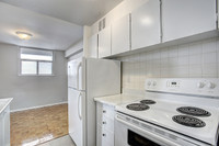 Promotions: All Utilities Included! Maison Neuf Apartments are conveniently located at 182 Church St... (image 8)