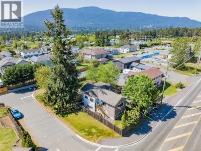 This well-maintained 3-bed, 2 full bath home sits on a generous, fully fenced near 9000 sq ft lot wi...