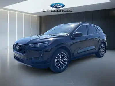 SUPERBE 2023 FORD ESCAPE PLUG IN HYBRID TRACTION AVANT TOUT EQUIPÉ PREMIUM PACKAGE INTERIEUR DE CUIR...