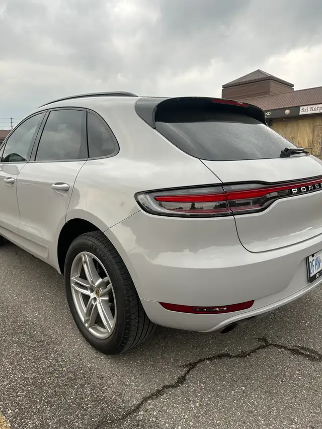 Car Window Tints on Sale | Ceramic Tints | Lifetime Warranty in Other in Mississauga / Peel Region - Image 6