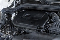 *English below* *Français:* Cette charmante MINI COOPER 3 Door se présente dans une élégante livrée... (image 9)