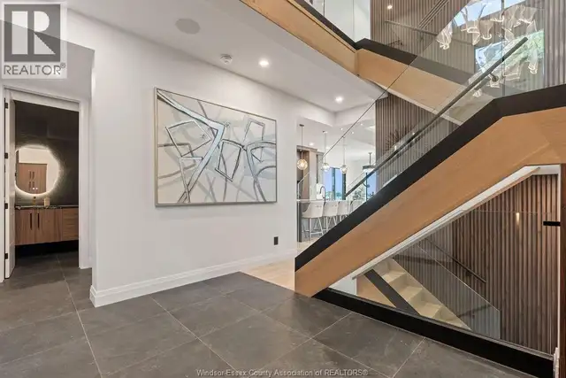 8720 RIVERSIDE DRIVE East Windsor, Ontario in Houses for Sale in Windsor Region - Image 11