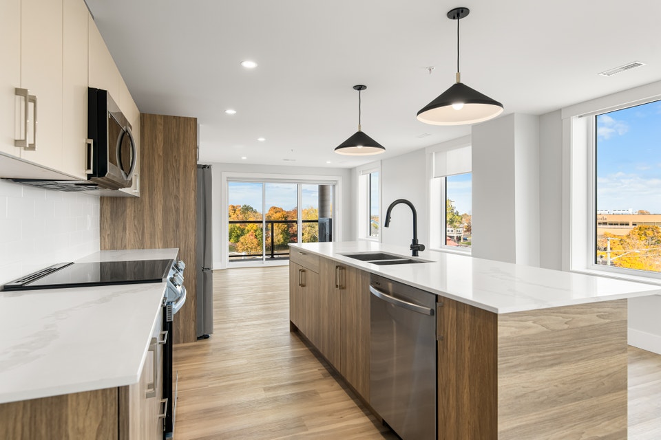 Place Centrale - First Month Rent Free + Free Wifi!  Shediac 5
