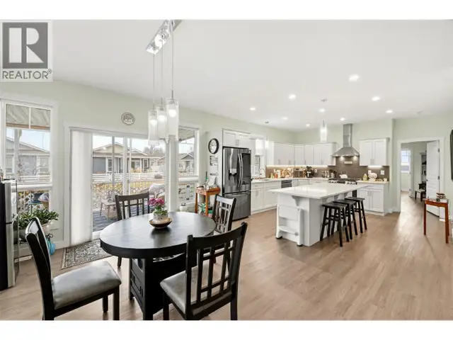 351 Warren Avenue W Unit# 14 Penticton, British Columbia in Houses for Sale in Penticton - Image 7