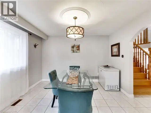 18 PAVAROTTI Court Hamilton, Ontario in Houses for Sale in Hamilton - Image 10