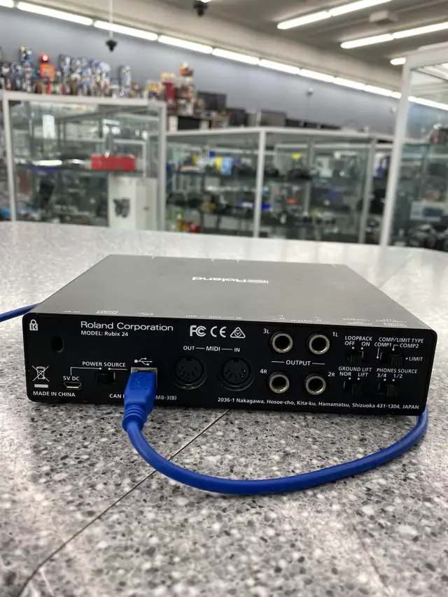 Roland RUBIX-24 Audio Interface in Pro Audio & Recording Equipment in City of Toronto - Image 5