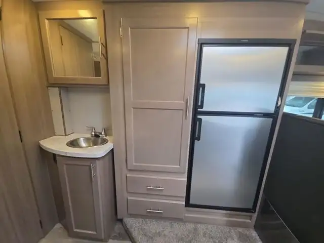 2023 Adventurer LP Class C Adventurer 24DS in RVs & Motorhomes in Kelowna - Image 19