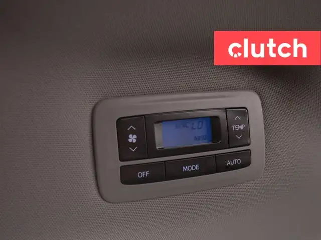 2020 Toyota Sienna LE 8-Passenger in Cars & Trucks in City of Toronto - Image 39