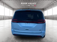 ADAPTIVE CRUISE CONTROL, POWER LIFTGATE, HEATED FRONT SEATS, HEATED STEERING WHEEL, REMOTE ENGINE ST... (image 3)