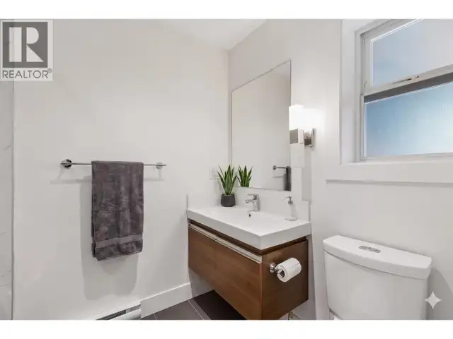 2999 LARSON ROAD North Vancouver, British Columbia in Houses for Sale in North Shore - Image 36