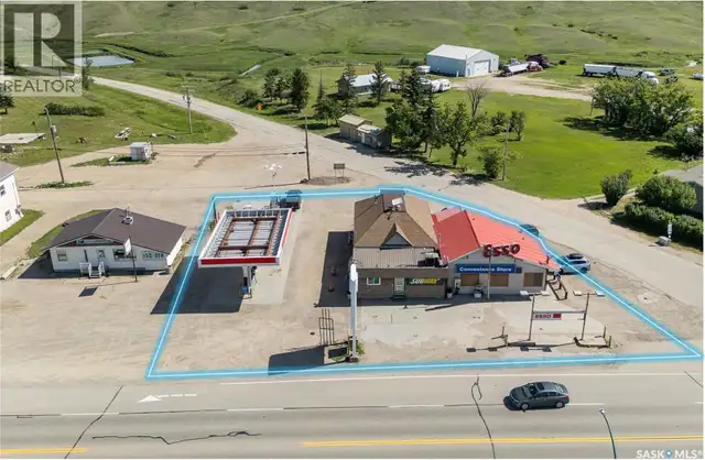 11 Highway Chamberlain, Saskatchewan in Commercial & Office Space for Sale in Moose Jaw - Image 2