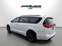 SAFETY INCLUDED ACCIDENT FREE LOCAL ONTARIO CAR SERVICE RECORDS 7 PASSENGERS Very Clean Chrysler Pac... (image 3)