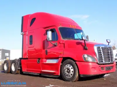 2015 Freightliner CASCADIA 2015 Freightliner CASCADIA 2015 Freightliner CASCADIA maintenant disponib...