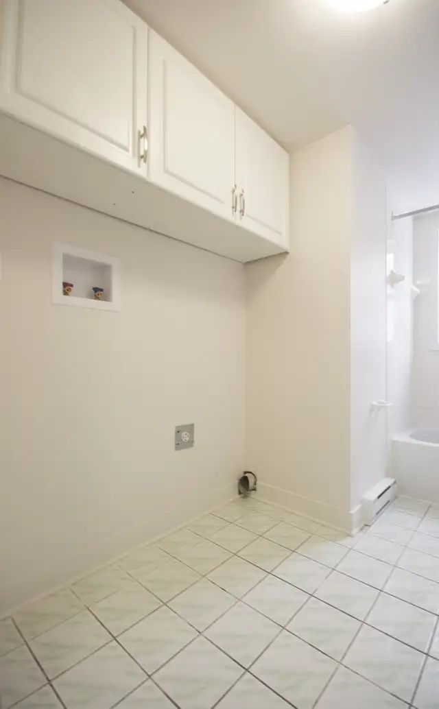 Rosemont Petite-Patrie rue Masson -- 3 ½ Rénové in Long Term Rentals in City of Montréal - Image 5