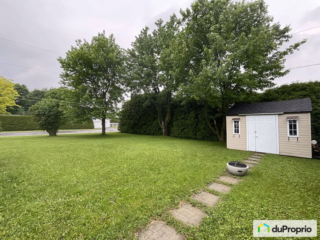 $535,000 - Bungalow for sale in St-Jean-sur-Richelieu (St-Luc) — photo 2