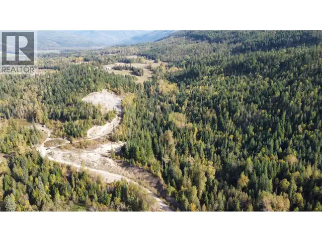 00 Oxbow Frontage Road Malakwa, British Columbia in Land for Sale in Kamloops - Image 22