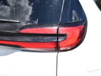 NO HIDDEN FEES, BALANCE OF WARRANTY, CLEAN CARFAX, APPLE CAR PLAY, ANDROID AUTO, **ALL CREDITS WELCO... (image 5)