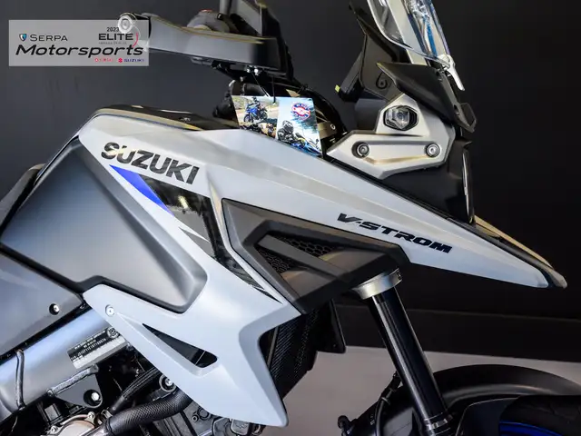 2024 Suzuki V-Strom 1050 ABS in Street, Cruisers & Choppers in Markham / York Region - Image 4