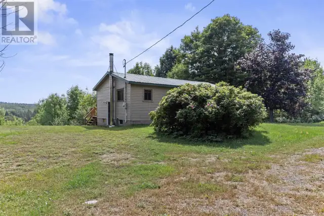 80 Chiblow Lake RD Iron Bridge, Ontario in Houses for Sale in Sault Ste. Marie - Image 5