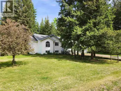 Welcome to the bustling community of Kersley! Just 12 minutes South of Walmart and known for it's am...