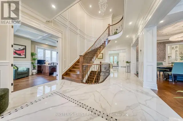 7 Trumpour Court Markham (Unionville), Ontario, photo 3 of 4