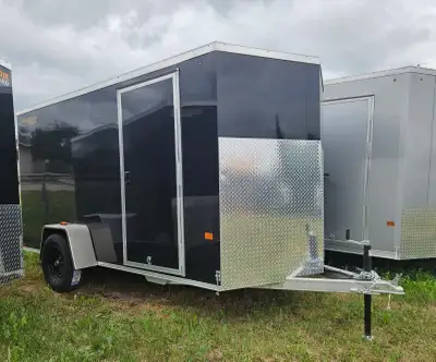 YEAR: 2026 MAKE: RAINBOW TRAILERS MODEL: EXPRESS SIZE: 6'X12'+V-NOSE AXLES: 1-3500LB SUSPENSION: LEA...