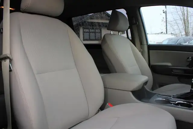 2019 KIA Sedona LX+ FWD for sale in Cars & Trucks in Comox / Courtenay / Cumberland - Image 17