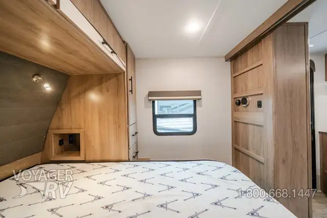 2023 Grand Design Imagine XLS 23BHE in Travel Trailers & Campers in Kelowna - Image 27