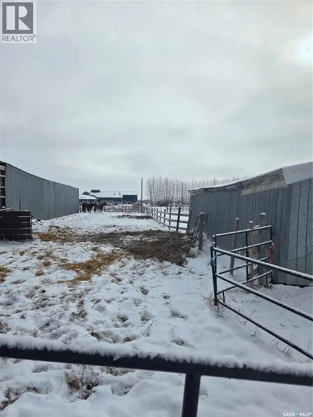 Mckennitt Land & buildings Mount Pleasant  Rm No. 2, Saskatchewa in Land for Sale in Regina - Image 21