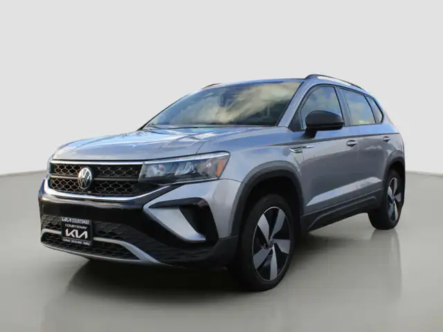 2024 Volkswagen Taos Trendline 4MOTION for sale in Cars & Trucks in Comox / Courtenay / Cumberland - Image 8