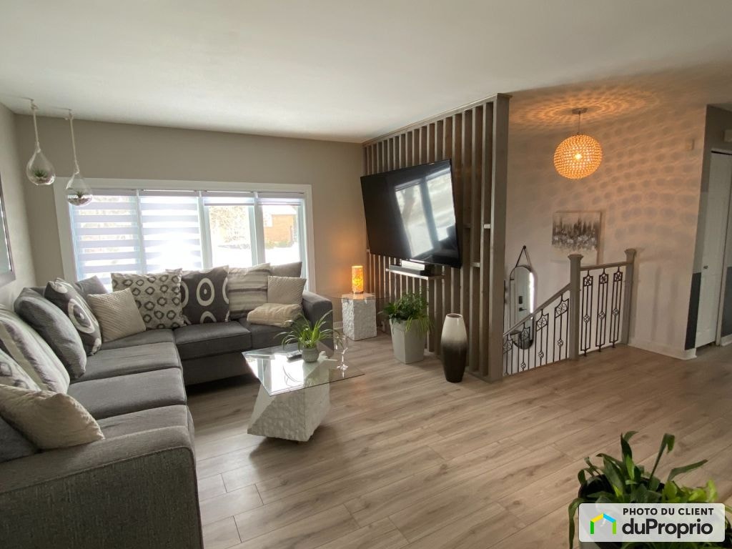 $705,000 - Bungalow for sale in Brossard — photo 2
