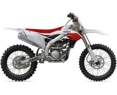 YAMAHA YZ250F 2026 Plus légère et plus maniable tout en présentant un cadre en aluminium de pointe u...