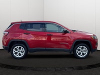 Cloth Low-Back Bucket Seats, Heated Front Seats, 8.4 Touchscreen Display, Apple Carplay, Google Andr... (image 5)