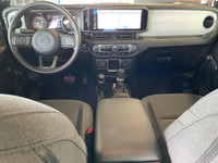 Performance & Off-Road Capability: Trailer Sway Damping Stay in control while towing on and off-road... (image 9)