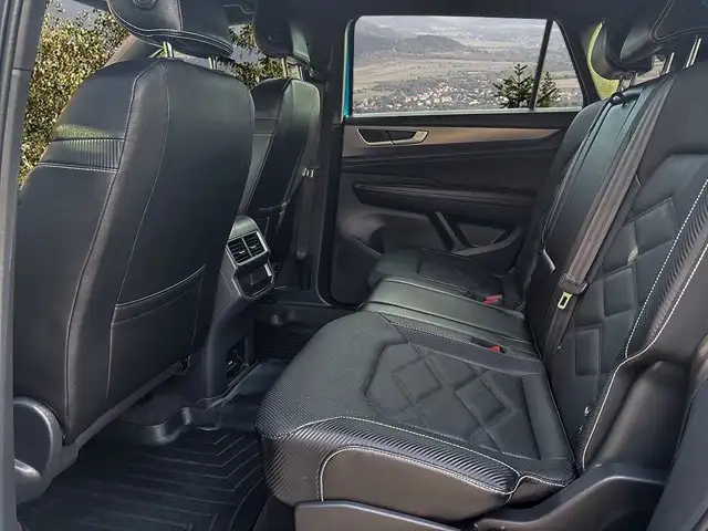 2024 Volkswagen Atlas Cross Sport Comfortline in Cars & Trucks in Moncton - Image 20
