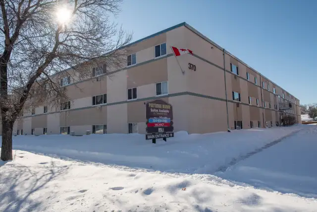 West Kildonan - Two-Bedroom Suites Available in Long Term Rentals in Winnipeg - Image 7