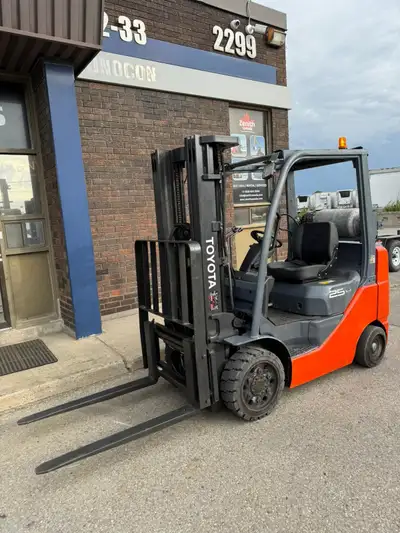 Stock #: S1069 Type: Forklift Year: 2010 Make: Toyota Model #: 8FGCU25 Serial #: 42019 Hours: 5,972...