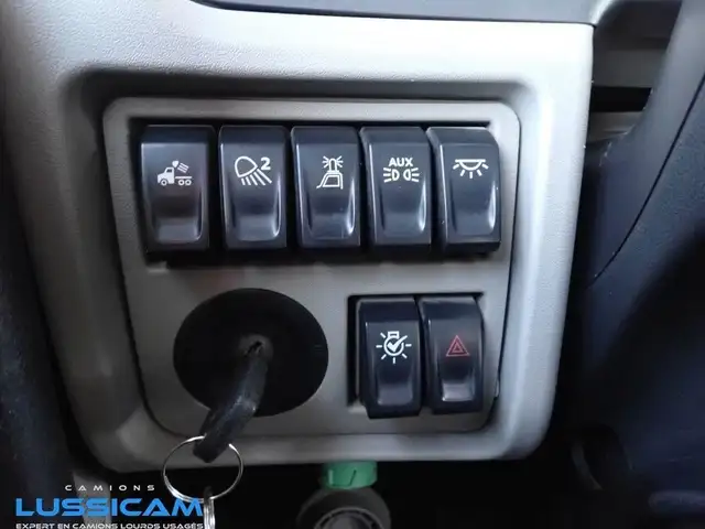 2022 Peterbilt 567 in Heavy Trucks in Longueuil / South Shore - Image 18