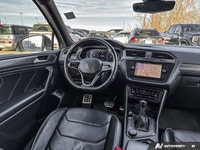 Come see this 2022 Volkswagen Tiguan Highline R-Line before it's too late! *Get Your Money's Worth f... (image 9)