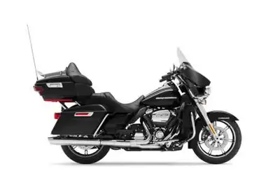 2020 Harley-Davidson Street Glide Limited with only 16,000 kms — a one-owner motorcycle that has bee...